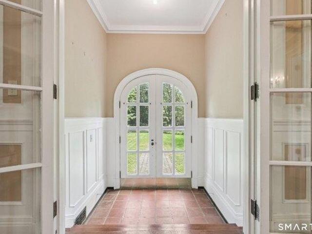House for sale in Hamden, Connecticut
