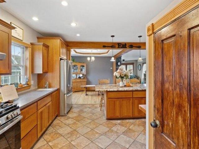 House for sale in Hardwick, Caledonia County