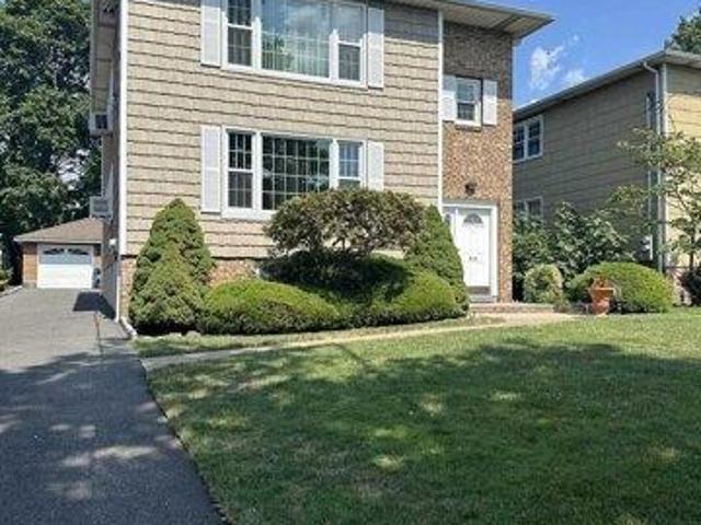House for sale in Hasbrouck Heights, New Jersey