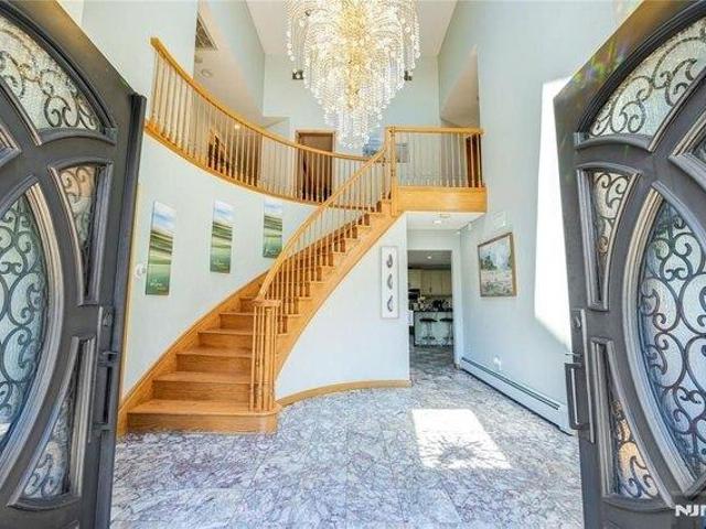 House for sale in Hasbrouck Heights, New Jersey