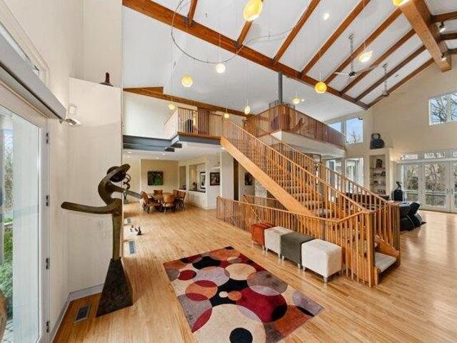 House for sale in Highland Park, Illinois