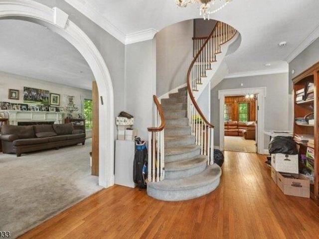 House for sale in Hillside, New Jersey