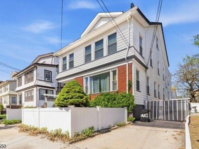 House for sale in Hillside, New Jersey