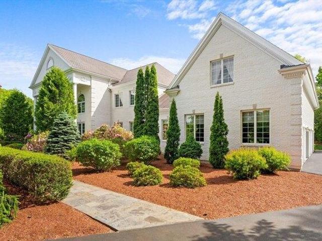 House for sale in Hopedale, Massachusetts