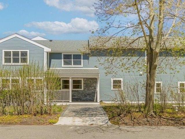 House for sale in Hull, Massachusetts
