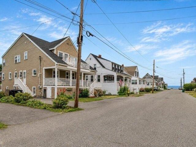 House for sale in Hull, Massachusetts