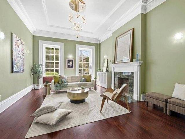 House for sale in Hudson, New Jersey