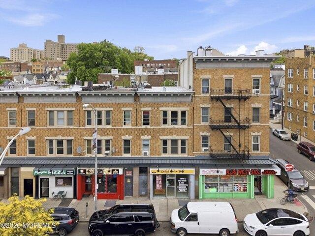 House for sale in Hudson, New Jersey