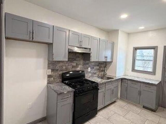 House for sale in Hudson, New Jersey