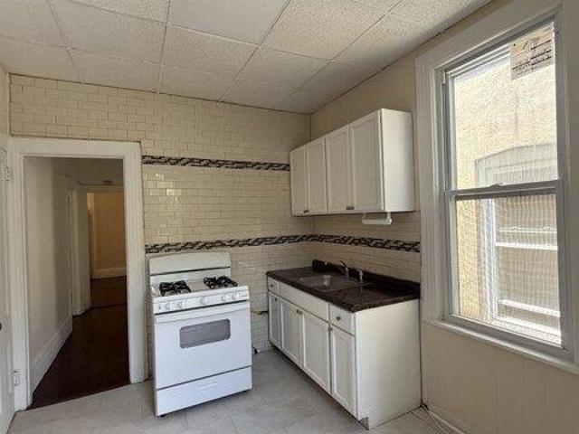 House for sale in Greenville, Jersey City