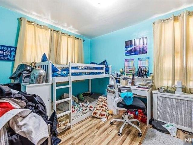 House for sale in Hudson, New Jersey