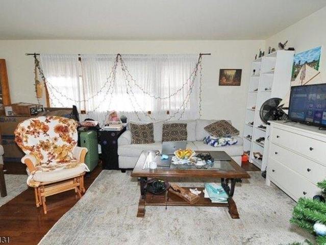 House for sale in Linden, New Jersey