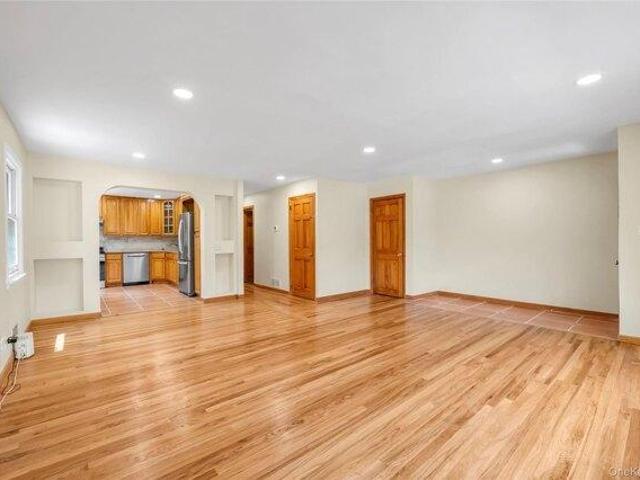 House for sale in Queens, Arverne