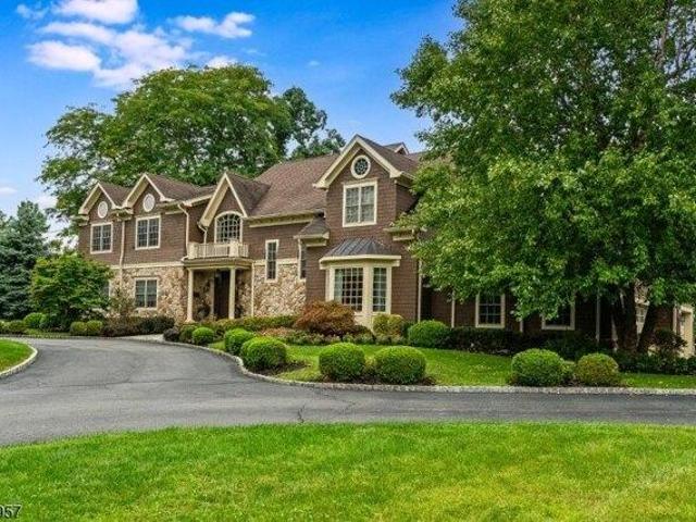 House for sale in Livingston, New Jersey