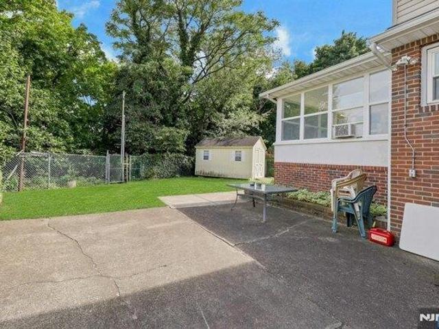 House for sale in Lodi, New Jersey