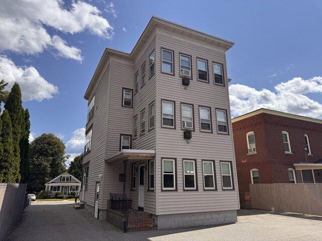 House for sale in Pawtucketville, Lowell