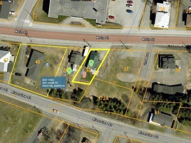 House for sale in Maine