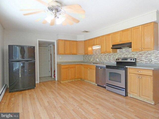 House for sale in Manahawkin, New Jersey