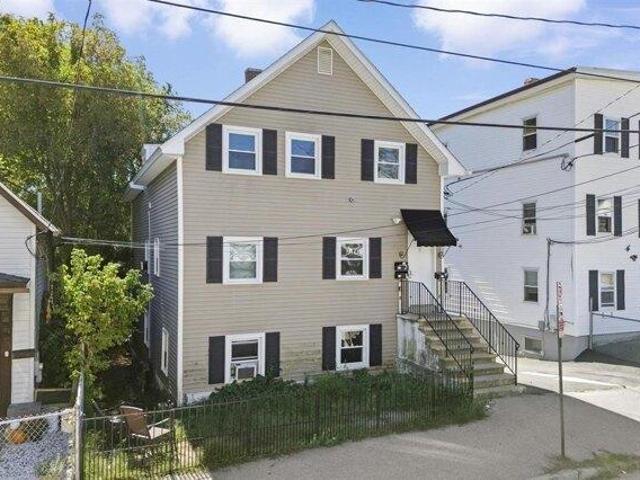 House for sale in New Hampshire