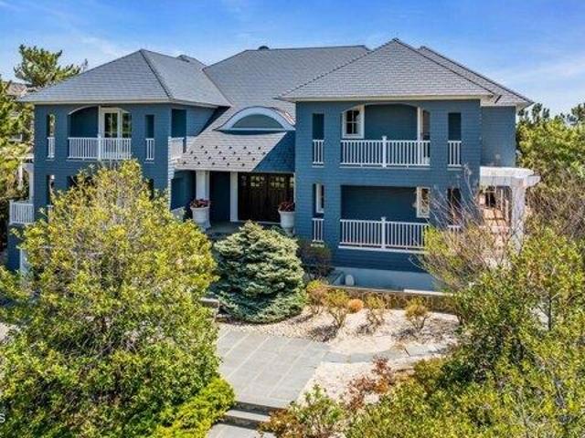 House for sale in Mantoloking, New Jersey