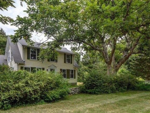 House for sale in Mattapoisett, Massachusetts