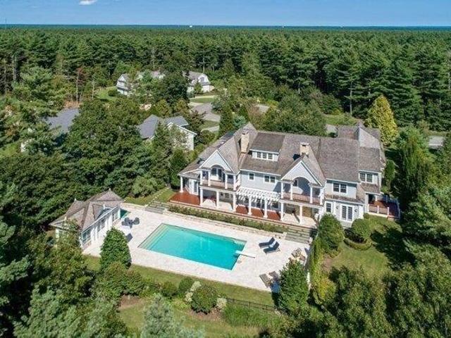 House for sale in Mattapoisett, Massachusetts
