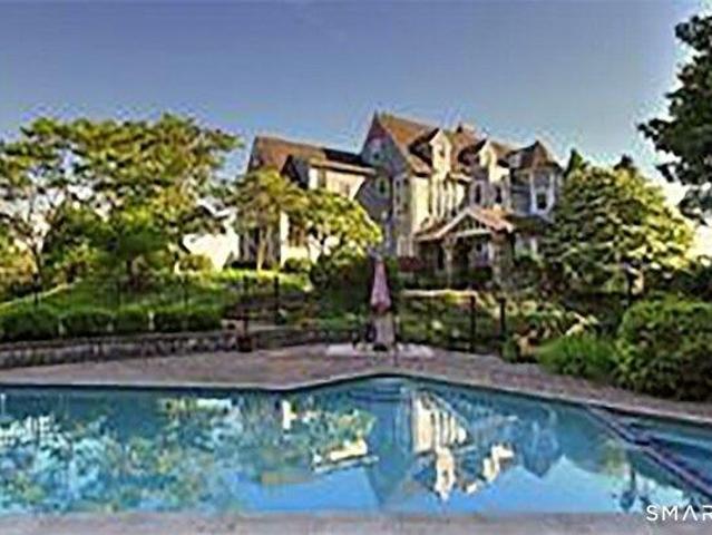 House for sale in Milford, Connecticut