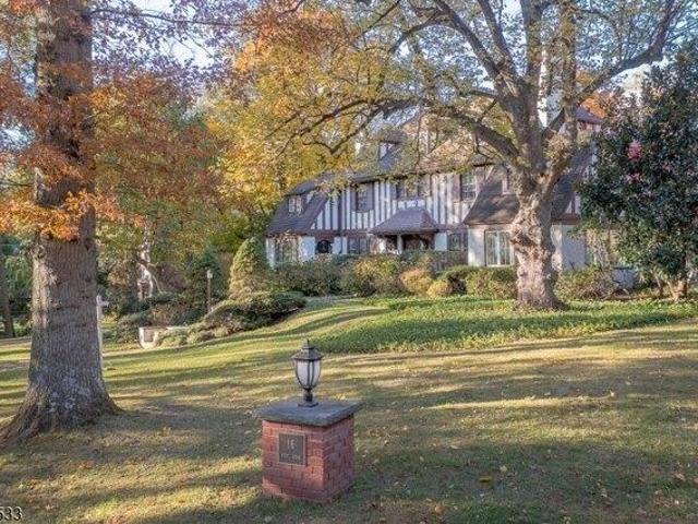 House for sale in Millburn, New Jersey