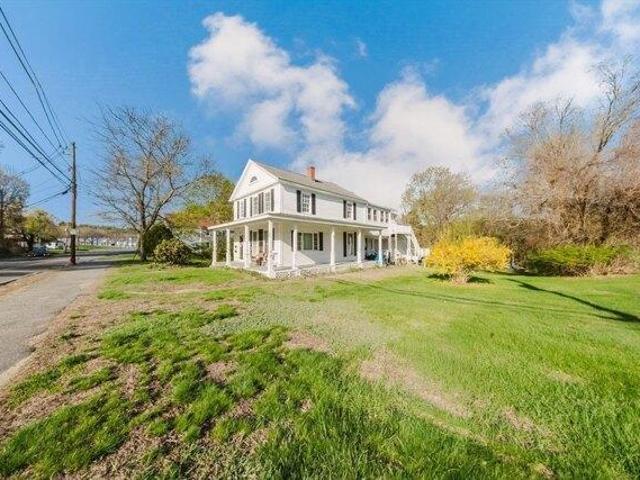 House for sale in Hampden, Massachusetts