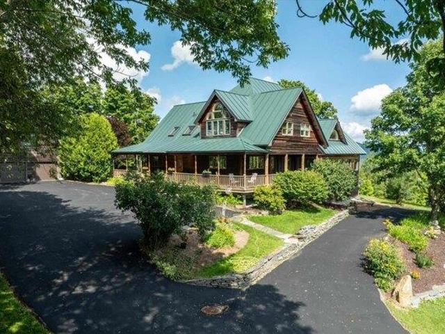 House for sale in Mount Holly, Vermont