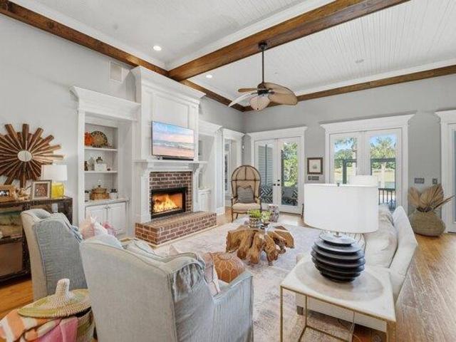 House for sale in Mount Pleasant, South Carolina
