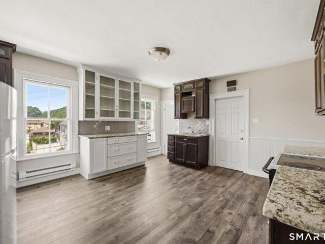 House for sale in Naugatuck, Connecticut