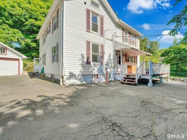 House for sale in Naugatuck, Connecticut