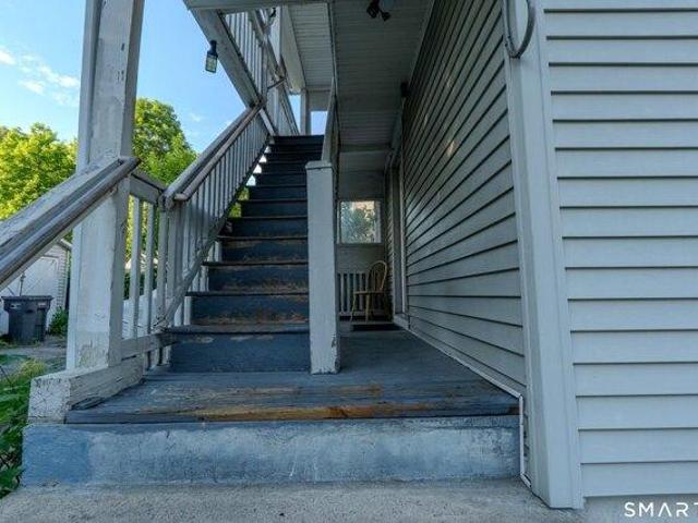 House for sale in Naugatuck, Connecticut