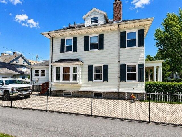 House for sale in Bristol, Massachusetts