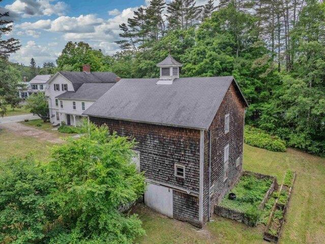 House for sale in New Hampshire