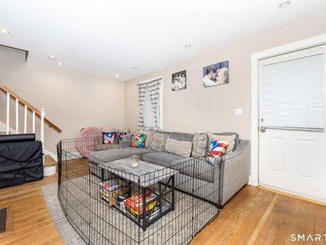 House for sale in New London, Connecticut