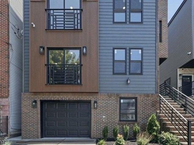 House for sale in Newark, New Jersey