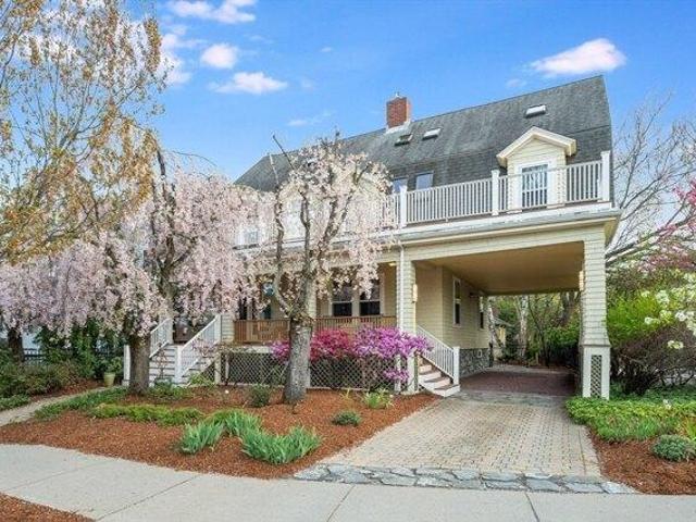 House for sale in Auburndale, Massachusetts