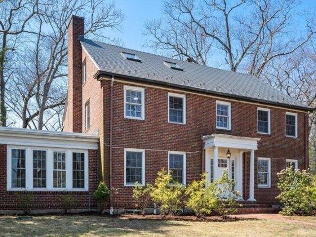 House for sale in Auburndale, Massachusetts