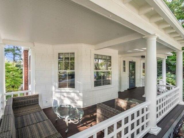 House for sale in West Newton, Newton