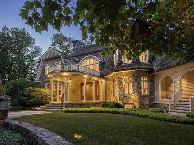 House for sale in New Hampshire