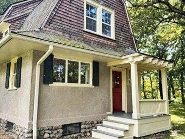 House for sale in Northampton, Hampshire County