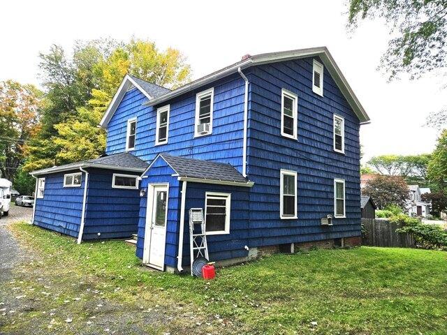 House for sale in Northampton, Hampshire County