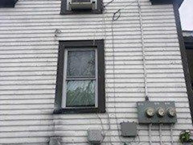 House for sale in Norwich, Connecticut