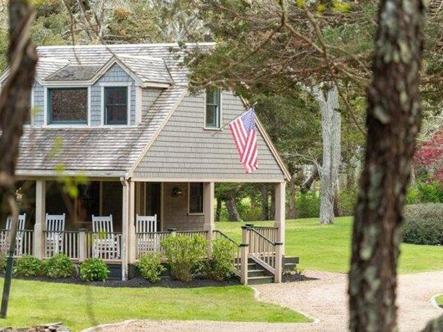House for sale in Oak Bluffs, Dukes County