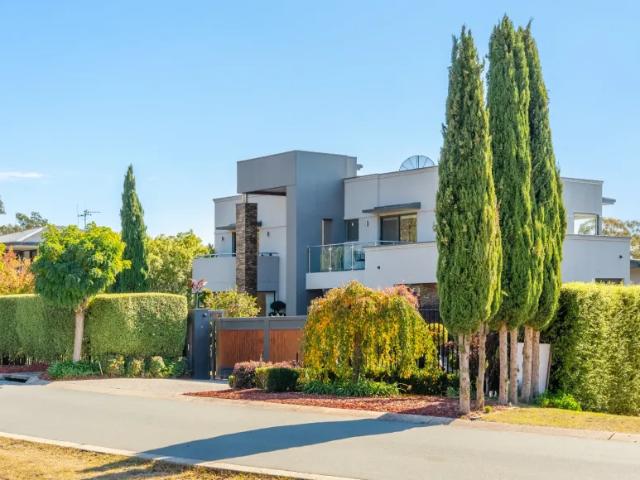 House for sale in Woden, Australian Capital Territory