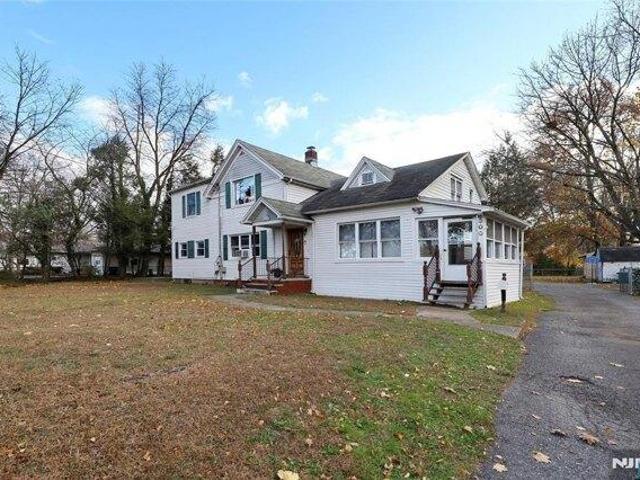 House for sale in Paramus, Bergen County