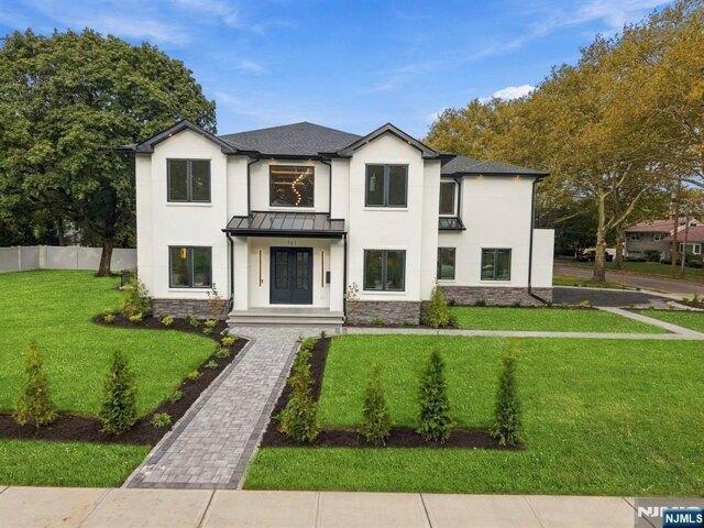 House for sale in Paramus, Bergen County