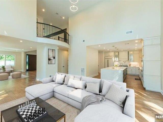 House for sale in Paramus, Bergen County